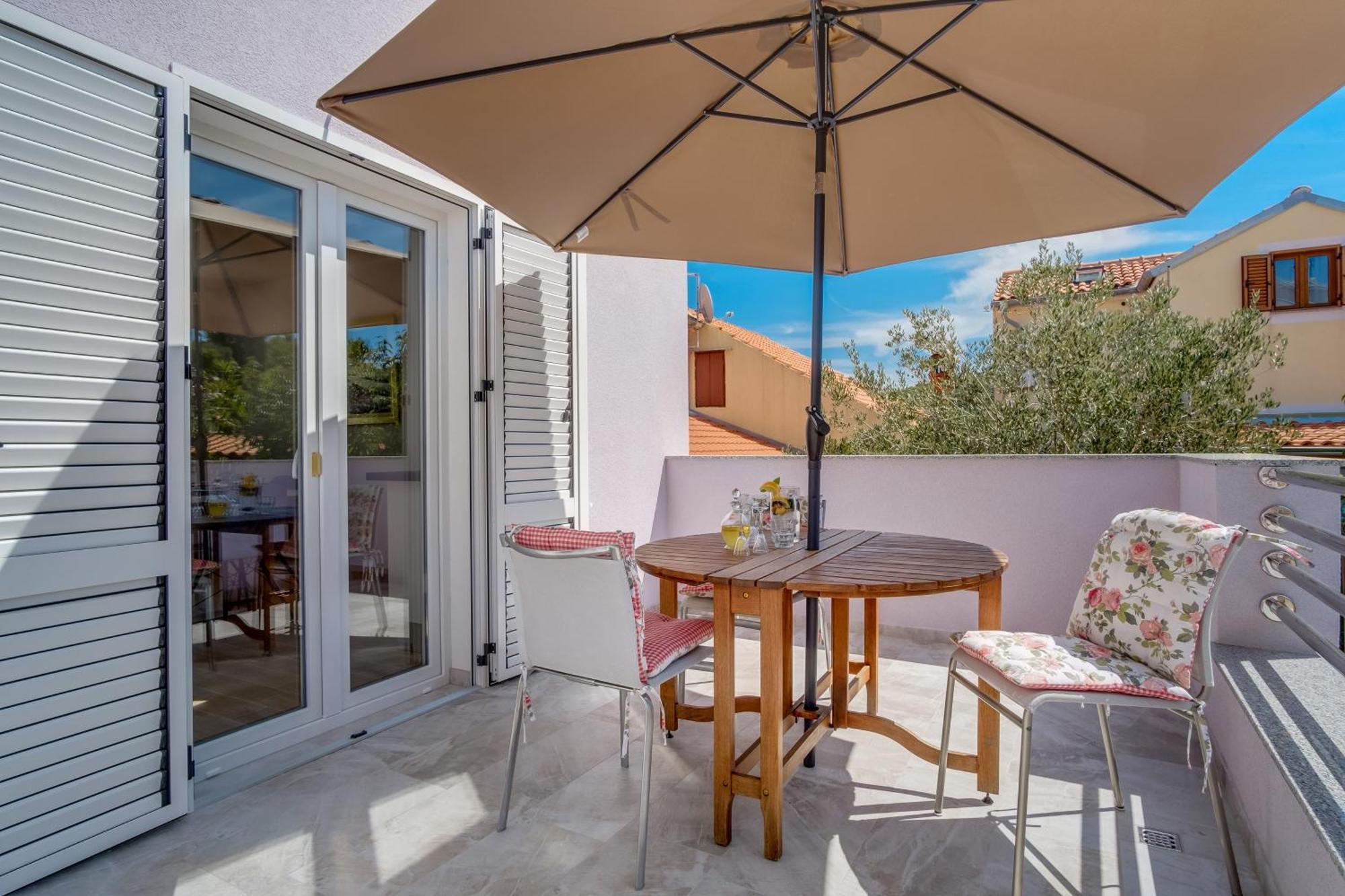 Villa Sommerzauber Mali Losinj Ngoại thất bức ảnh